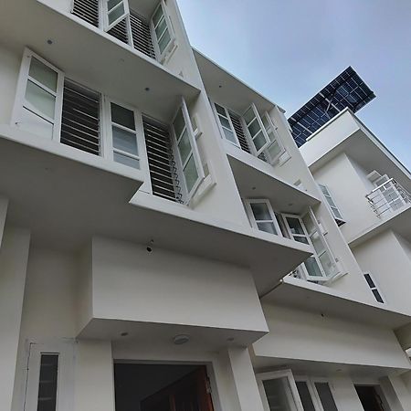 Sivasarass Rooms Thiruvananthapuram Ngoại thất bức ảnh
