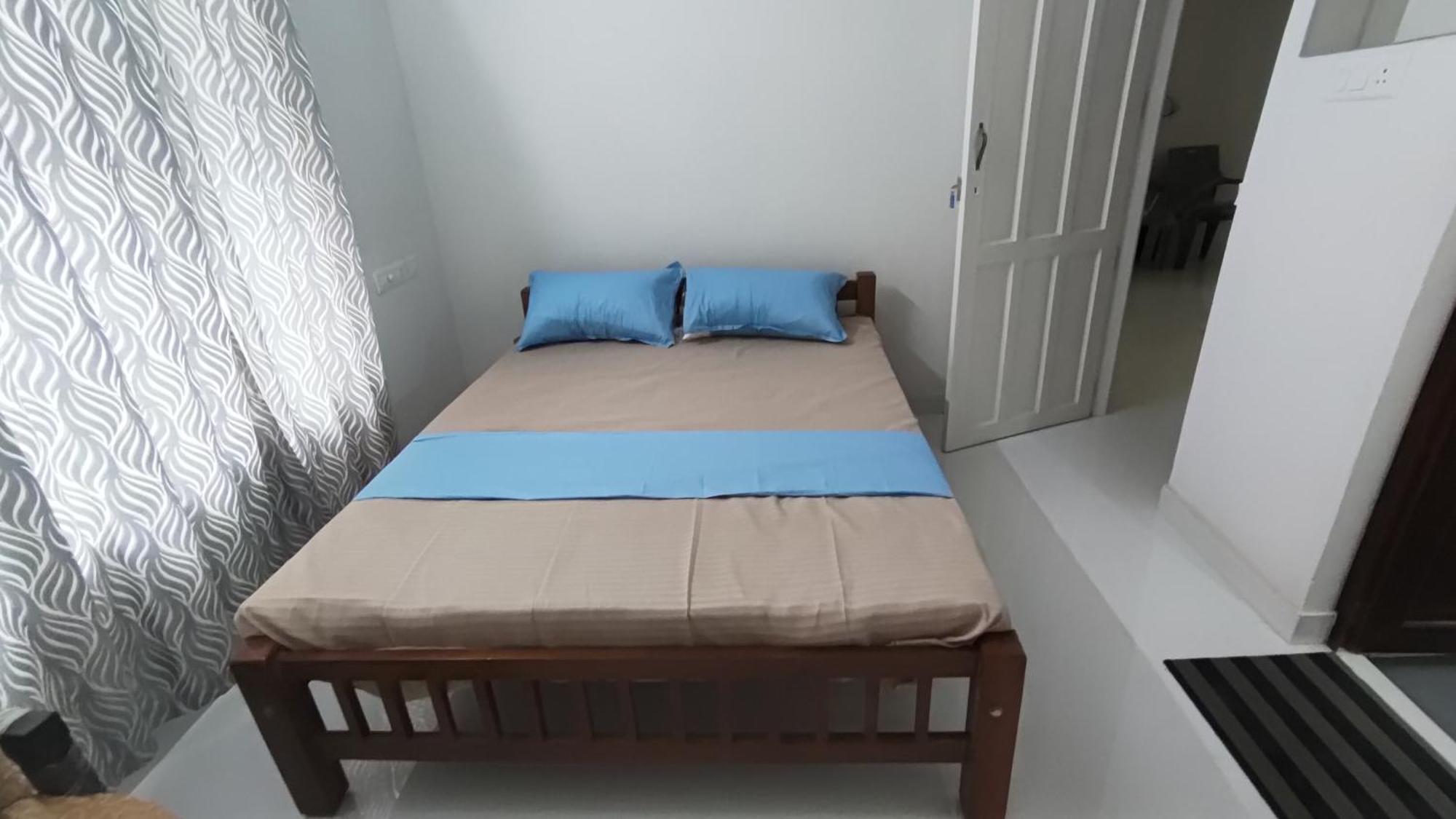 Sivasarass Rooms Thiruvananthapuram Ngoại thất bức ảnh